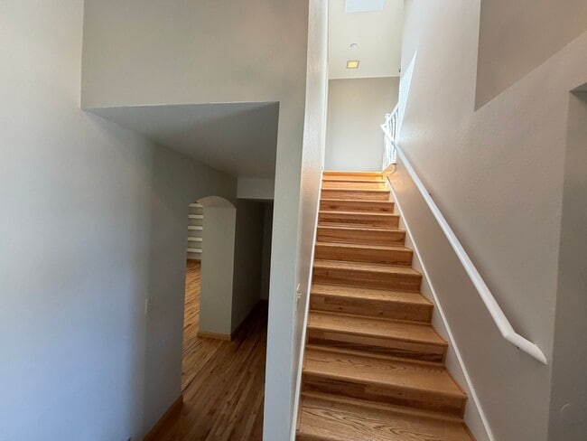 Building Photo - 3110 Sweet Clover St
