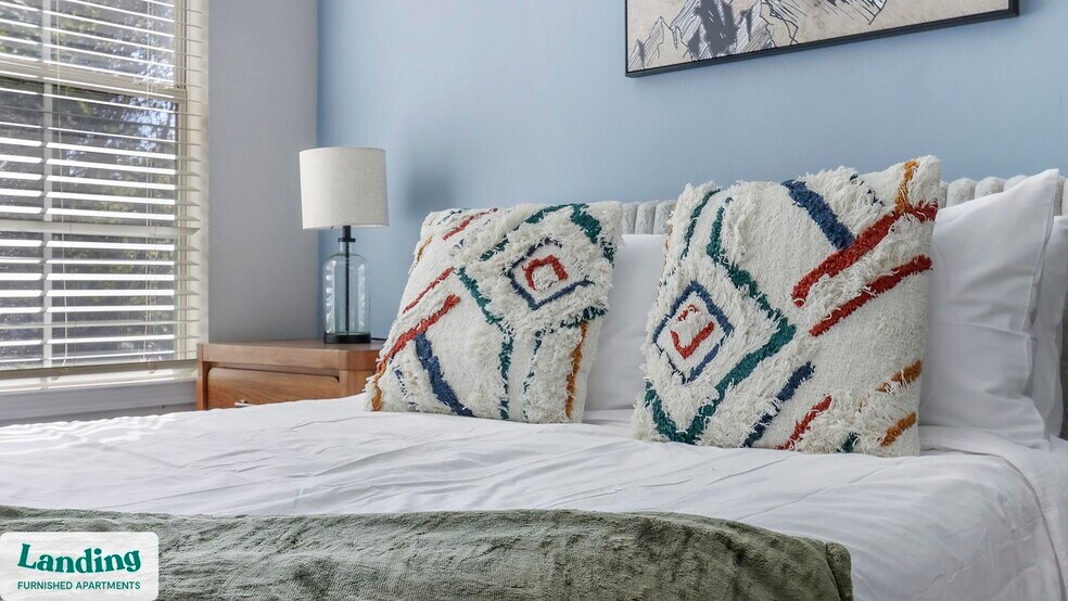 Building Photo - 100 Peyton Pl SW