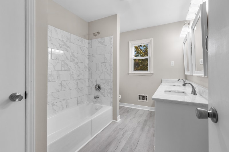 Building Photo - 6201 Hagan-Stone Park Rd