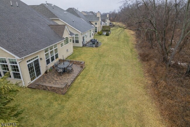 Building Photo - 47 Schindler Ct