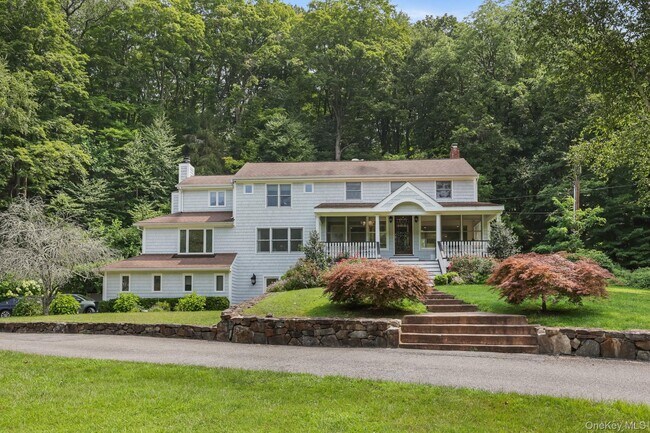 Building Photo - 777 Armonk Rd