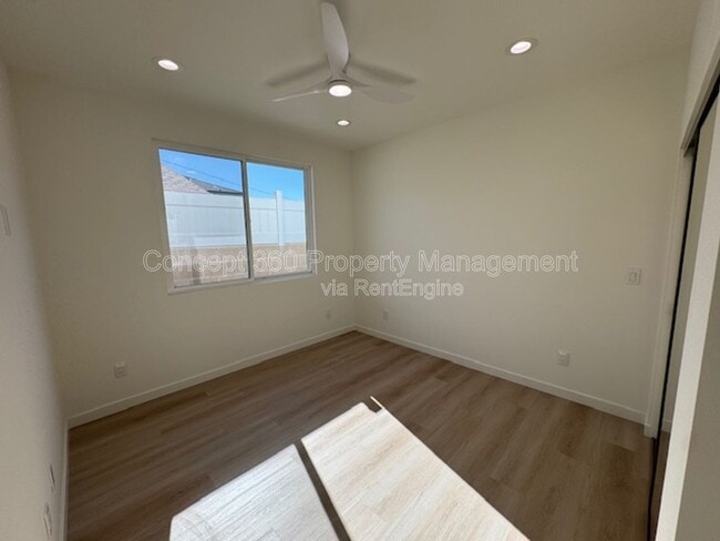 Building Photo - 6170 Briercrest Ave