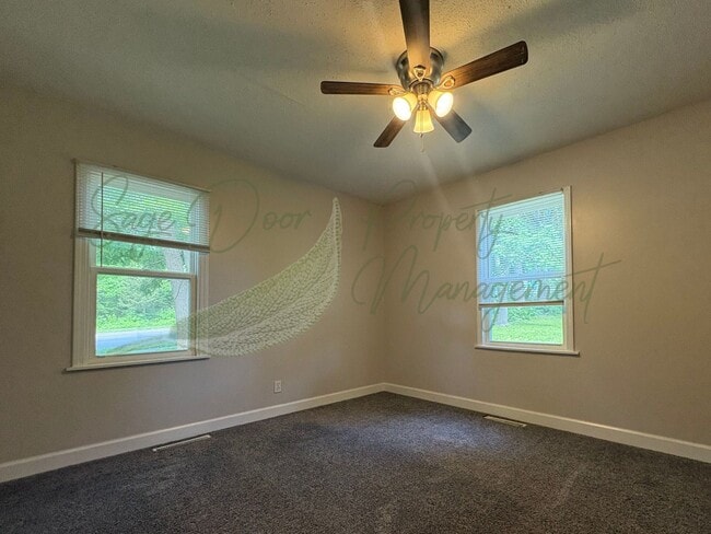 Building Photo - SINGLE FAMILY HOME IN RAYTOWN!!!