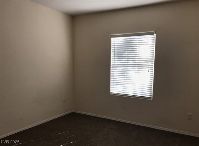 Building Photo - 10730 Amber Ridge Dr