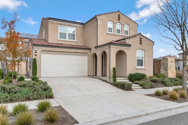 Building Photo - 863 Orchard Hills Rd