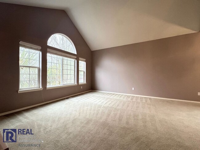 Building Photo - Spacious 5-Bedroom Home in Desirable Autumn Crest – Beaverton!!