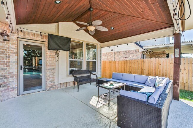 Building Photo - 2802 Kestrel Trace Ln