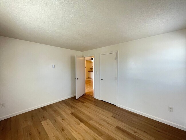 Building Photo - 173 Loudon Rd