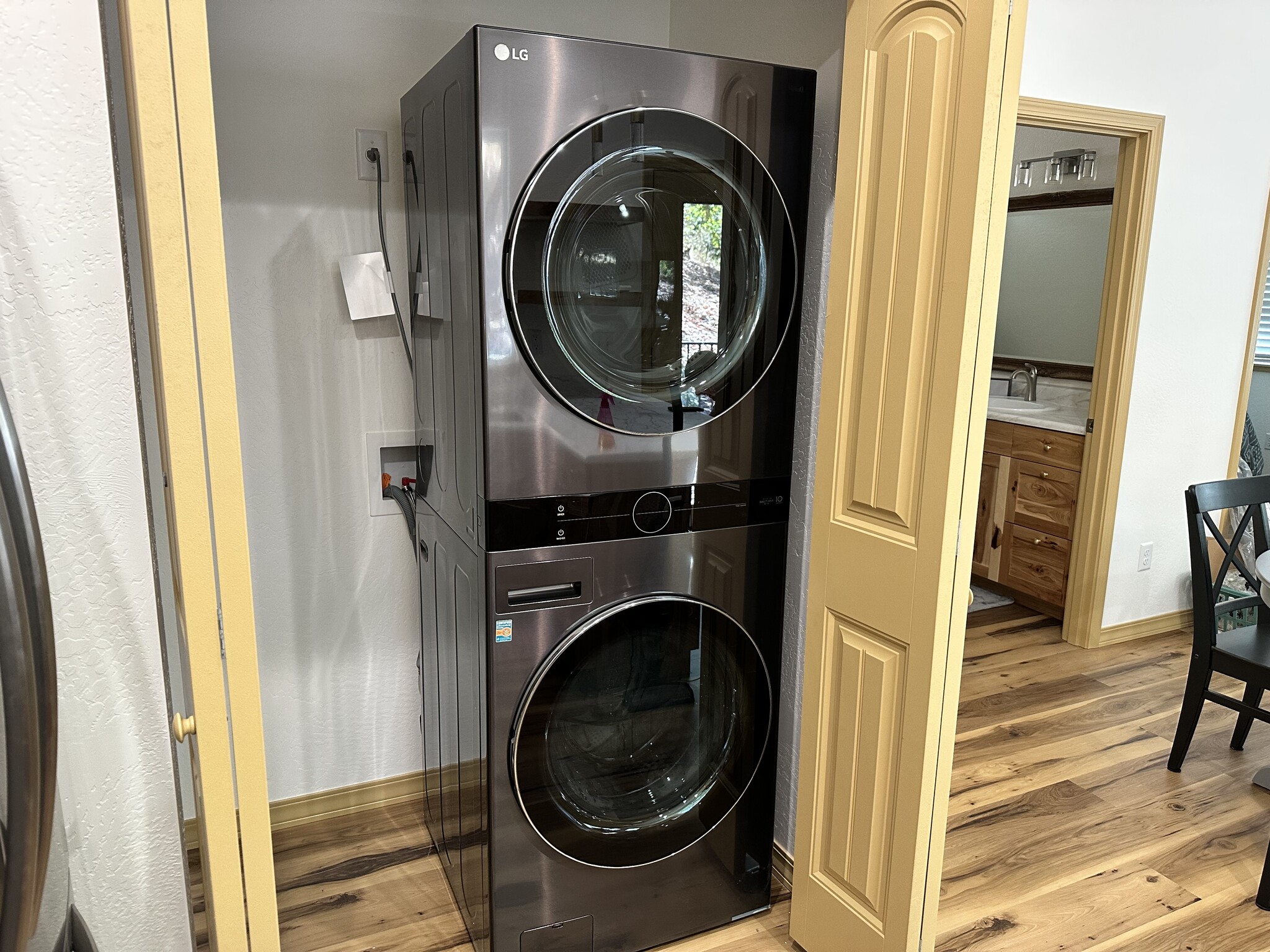 Washer dryer within unit - 1615 Virginia Ln