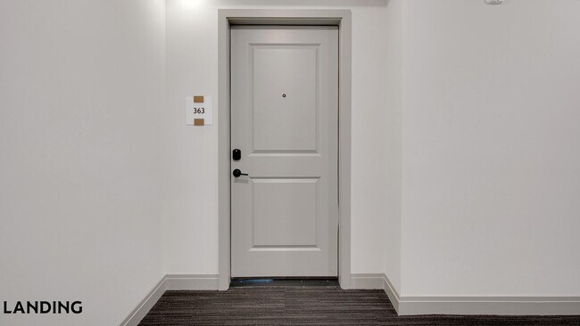 Building Photo - 2000 Aureum Dr