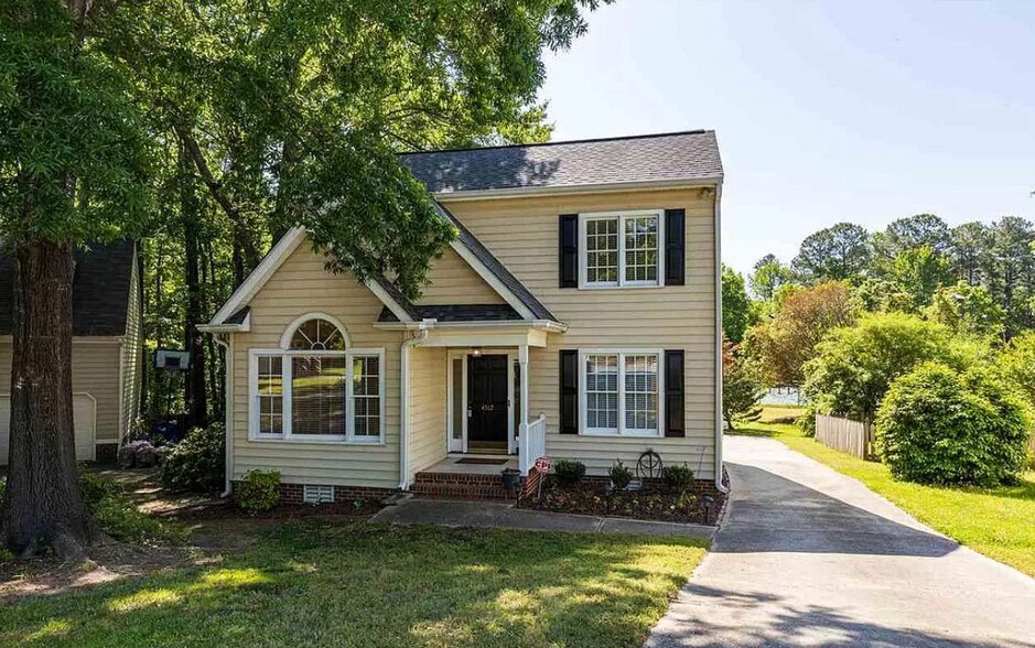 Building Photo - 4512 Emmit Dr