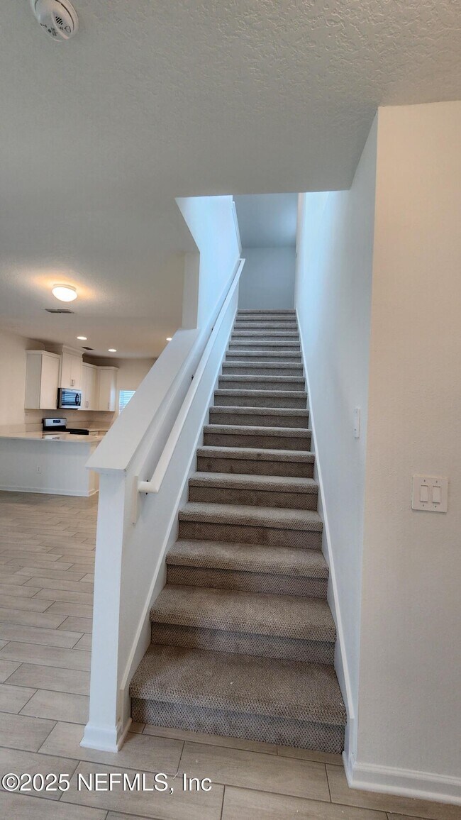 Building Photo - 97 Carbonell Pl