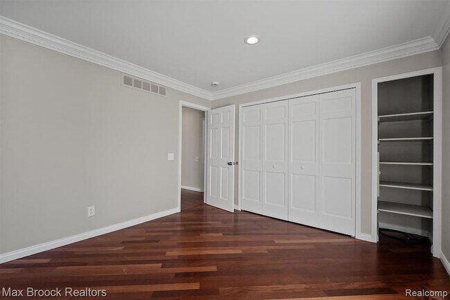 Building Photo - 1131 Timberview Trail