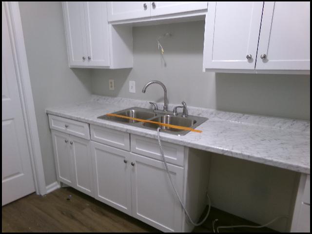 Building Photo - 1813 Sanford Dr