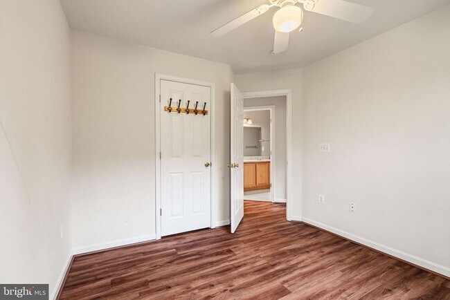 Building Photo - 15701 Palermo Terrace