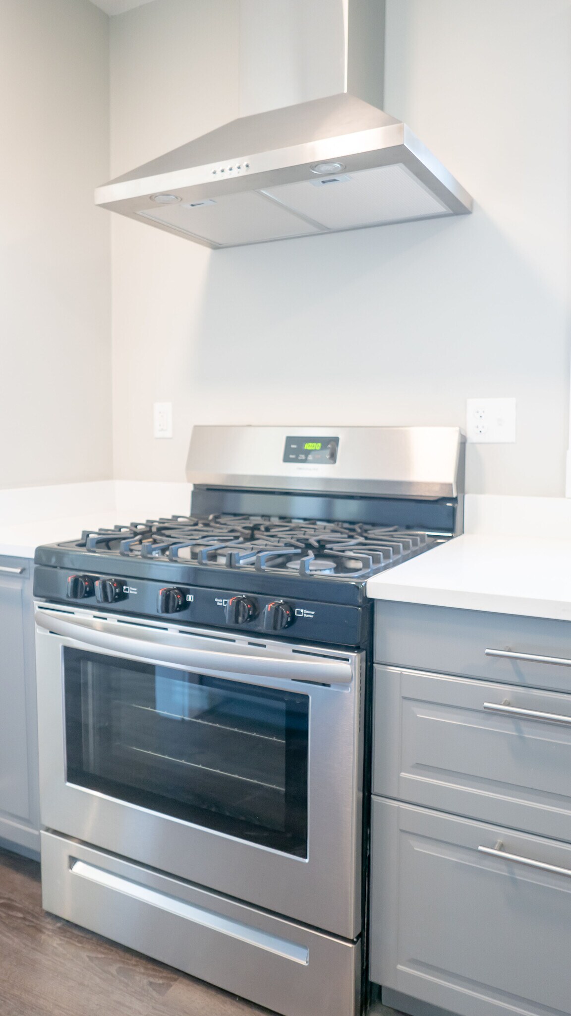 Building Photo - 268 Brown St