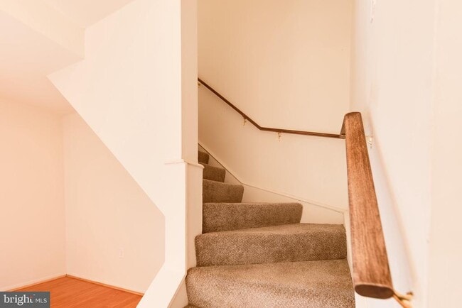Building Photo - 10742 Cordage Walk