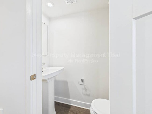 Building Photo - 118 Pocosin Path