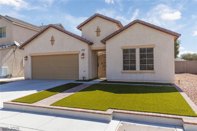 Building Photo - 5432 N Roaring Surf Dr
