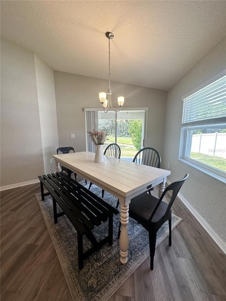 Building Photo - 6911 Gideon Cir