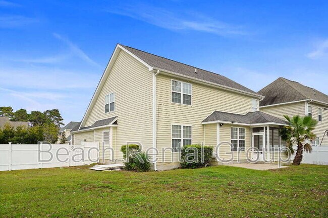 Building Photo - 3540 Brampton Dr