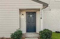 Building Photo - 9524 Military Pkwy