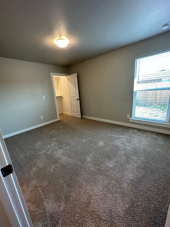 Building Photo - Welcome to this charming home in Cooper ISD!