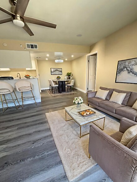 Building Photo - 28166 Via Princesa