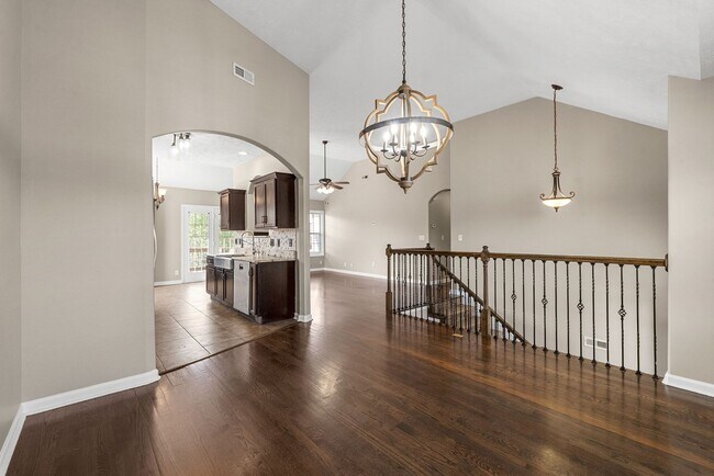 Building Photo - Four Bedroom with Pool in Fields of Northm...