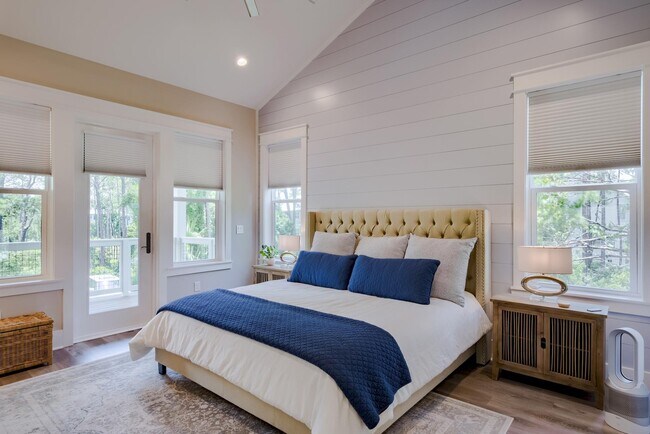 Building Photo - 40 Kristin Ct