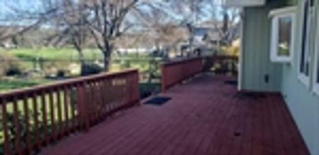 Building Photo - 19426 Mountain Meadow S