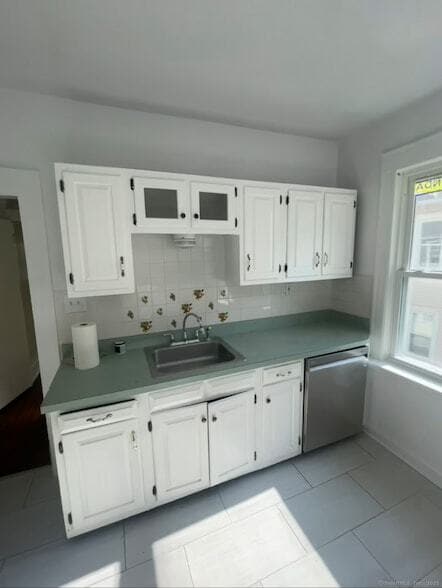 Building Photo - 448 Exeter St