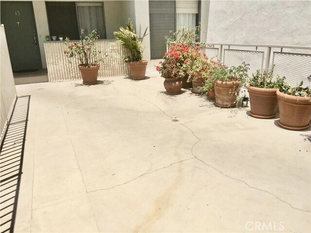 Building Photo - 2621 S Centinela Ave