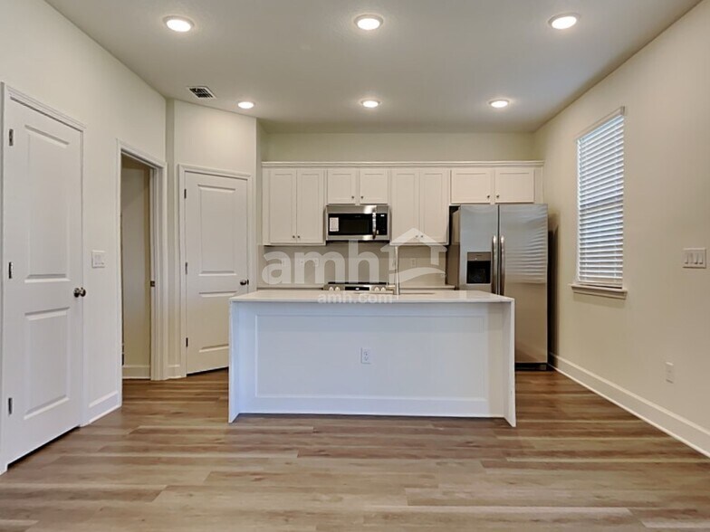 Building Photo - 2568 Spring Moss Ct