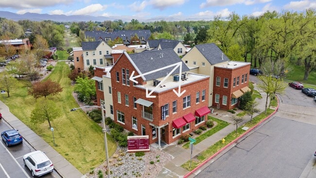 Building Photo - 401 Mason Ct