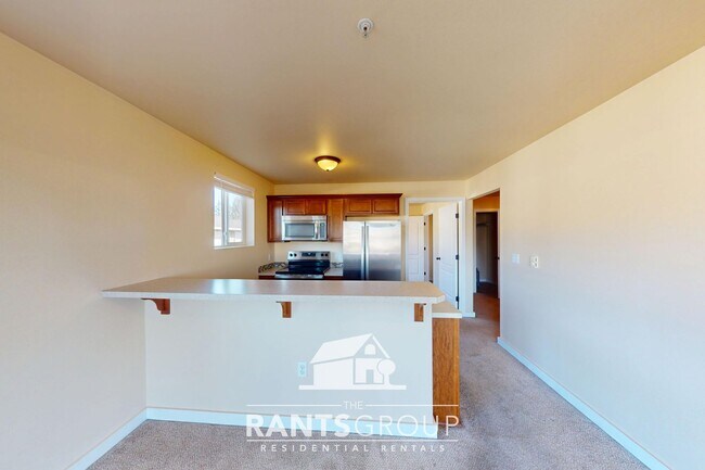 Building Photo - 1 Bedroom ADA unit in the heart of Yelm!