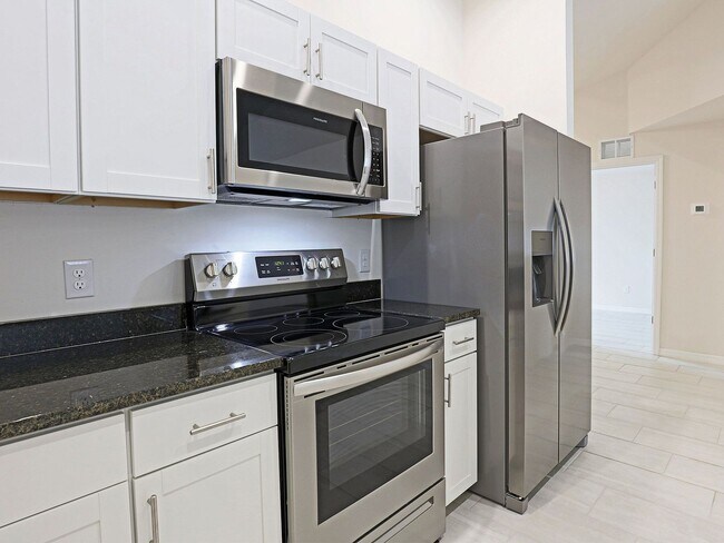 Building Photo - Cape Coral 826