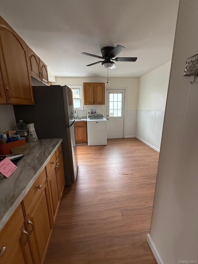 Building Photo - 152 Oliver Ave