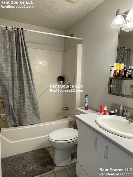 Building Photo - 175 Beacon St