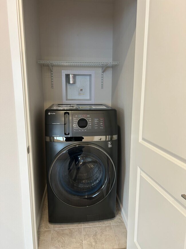 Building Photo - 2Bd/2Ba Redmond House