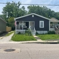 Building Photo - 765 S Main St