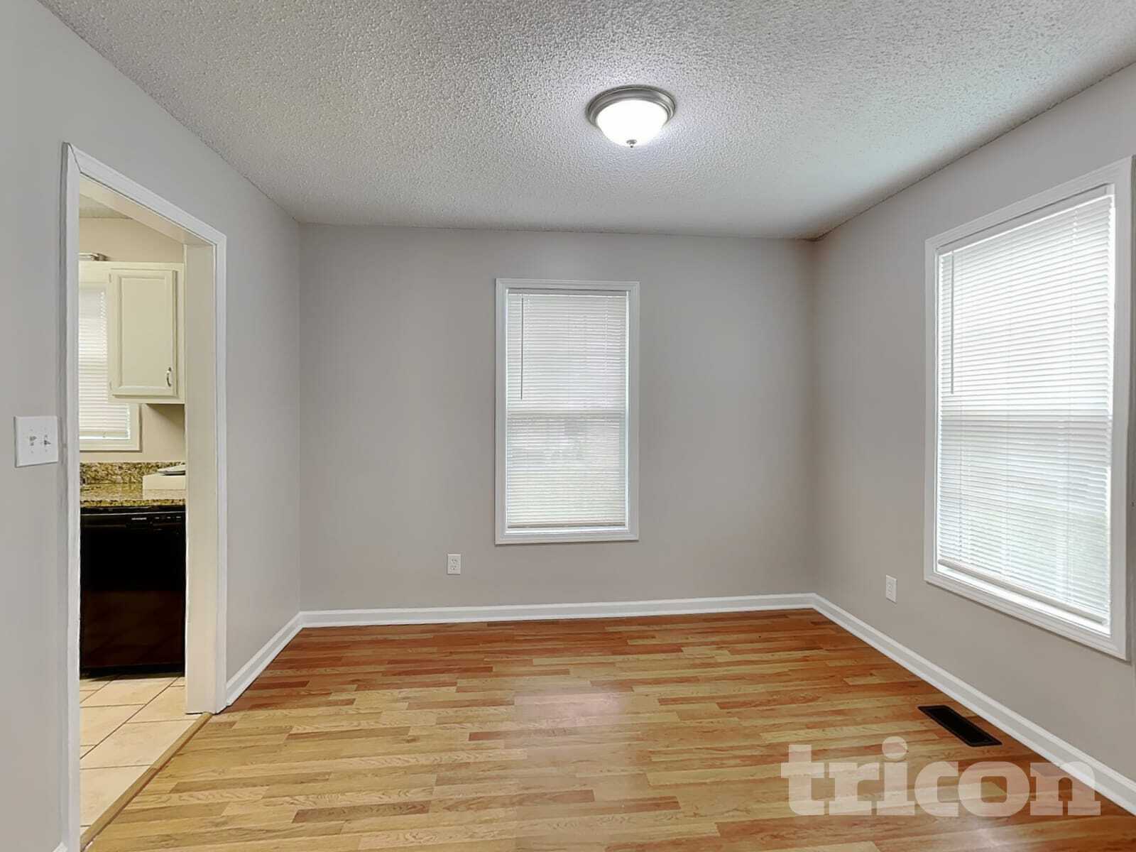 Building Photo - 4112 Zebulon Ave SW