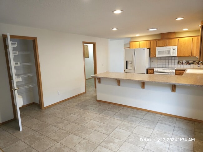 Building Photo - 21138 SW Houston Dr