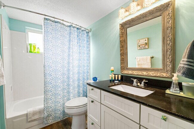 Building Photo - 333 Bluefish Dr