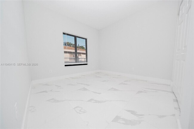 Building Photo - 820 Dr B J McCormick Ave