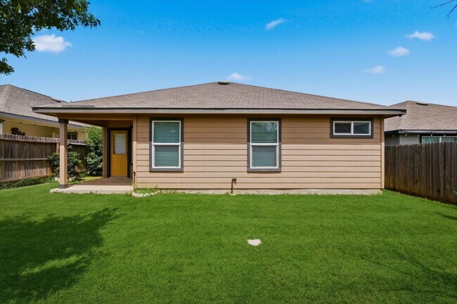 Building Photo - Beautiful Bulverde Home in Comal ISD – Move-In Ready!