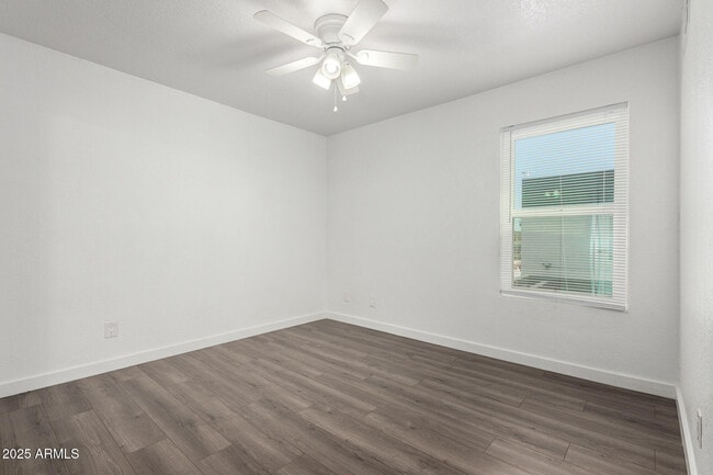 Building Photo - 1822 N 32nd St