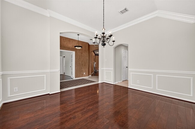 Building Photo - 6323 Echo Lakes Ln