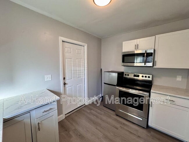 Building Photo - 1320 Beulah Rd