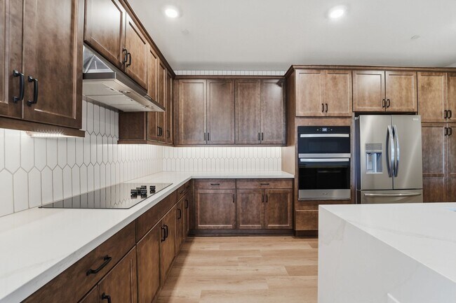 Building Photo - Brand-New 2025 Contemporary Condo | 2 Bed + 2 Bath | Prime North Phoenix Location